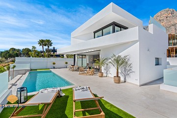 Hágæða einbýlishús í Polop, draumaeign!